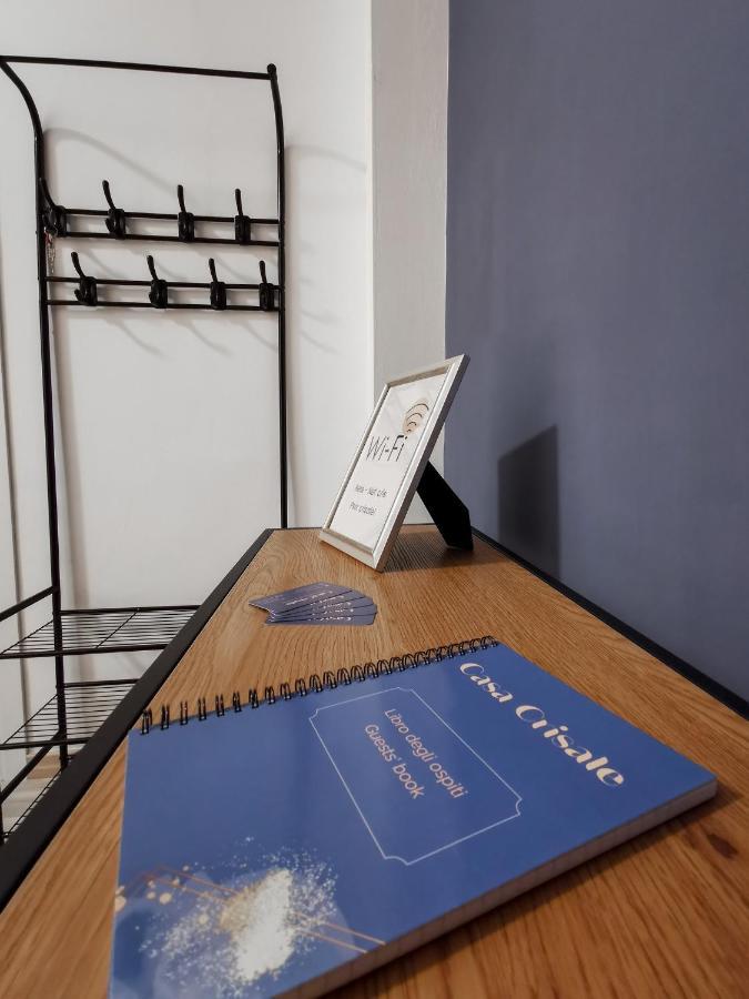 דירות אלבה Casa Crisale מראה חיצוני תמונה